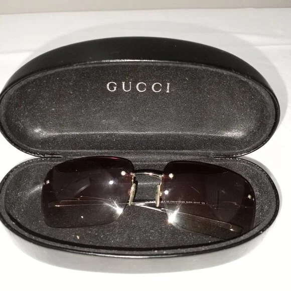 GUCCI RECTANGULAR SUNGLASSES DESIGNER WITH CASE Gucci Beveled Acetate Rectangle Sunglasses | Neiman Marcus main image 3